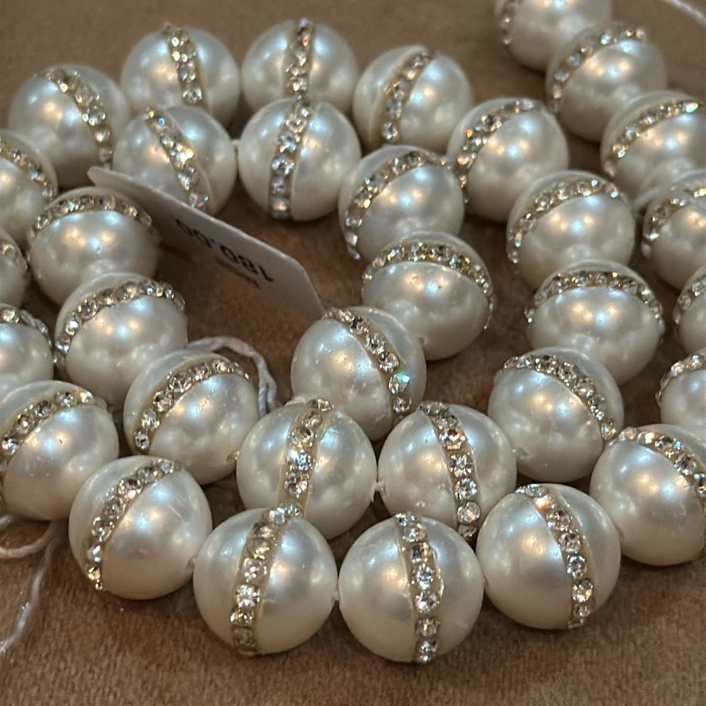 Strand of pearls with rhinestone accents 33 pearls price is firm